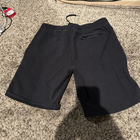 Men's Black Shorts - Picture 2 of 2